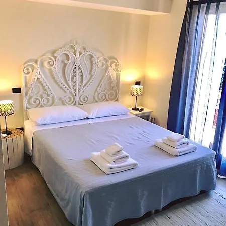 La Terra Dei Mari & Relax Oda ve Kahvaltı Pachino