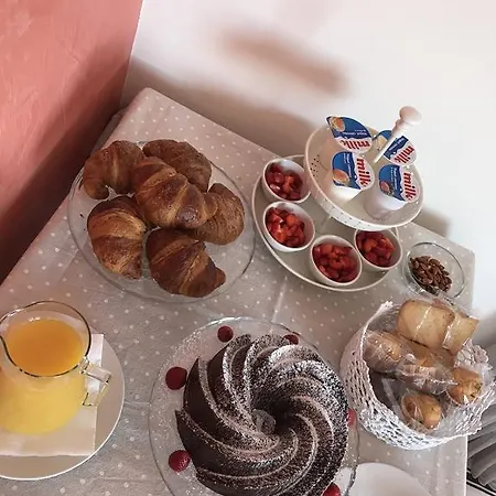 La Terra Dei Mari & Relax Oda ve Kahvaltı 3*